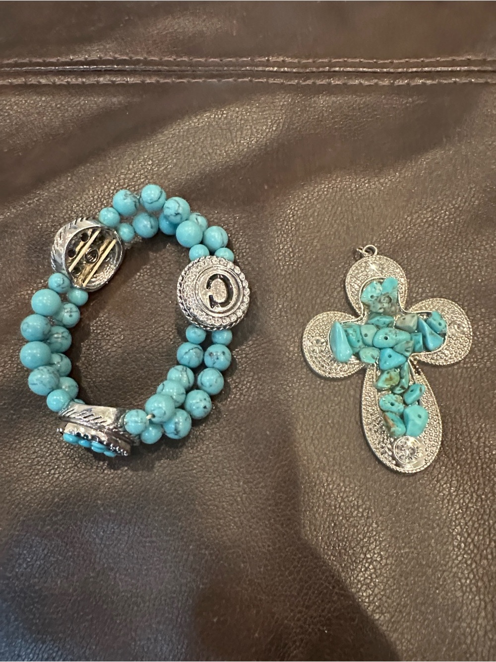 Turquoise Bead Stretch Bracelet and Cross Pendant Set - Turquoise